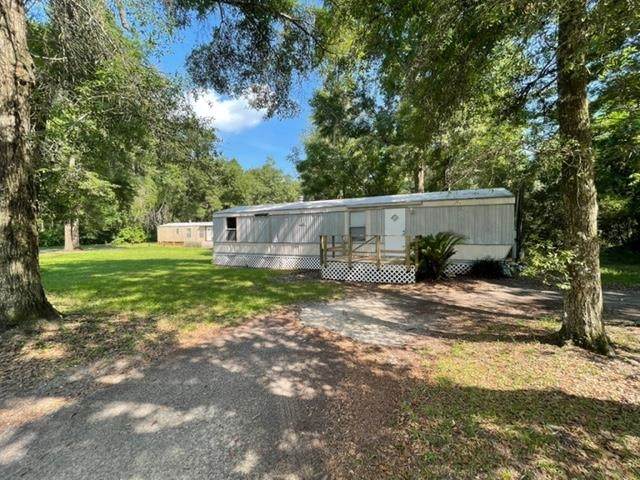727 Wakulla Arran Road - Photo 1