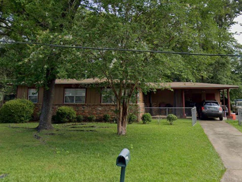 930 Cochran Drive - Photo 1