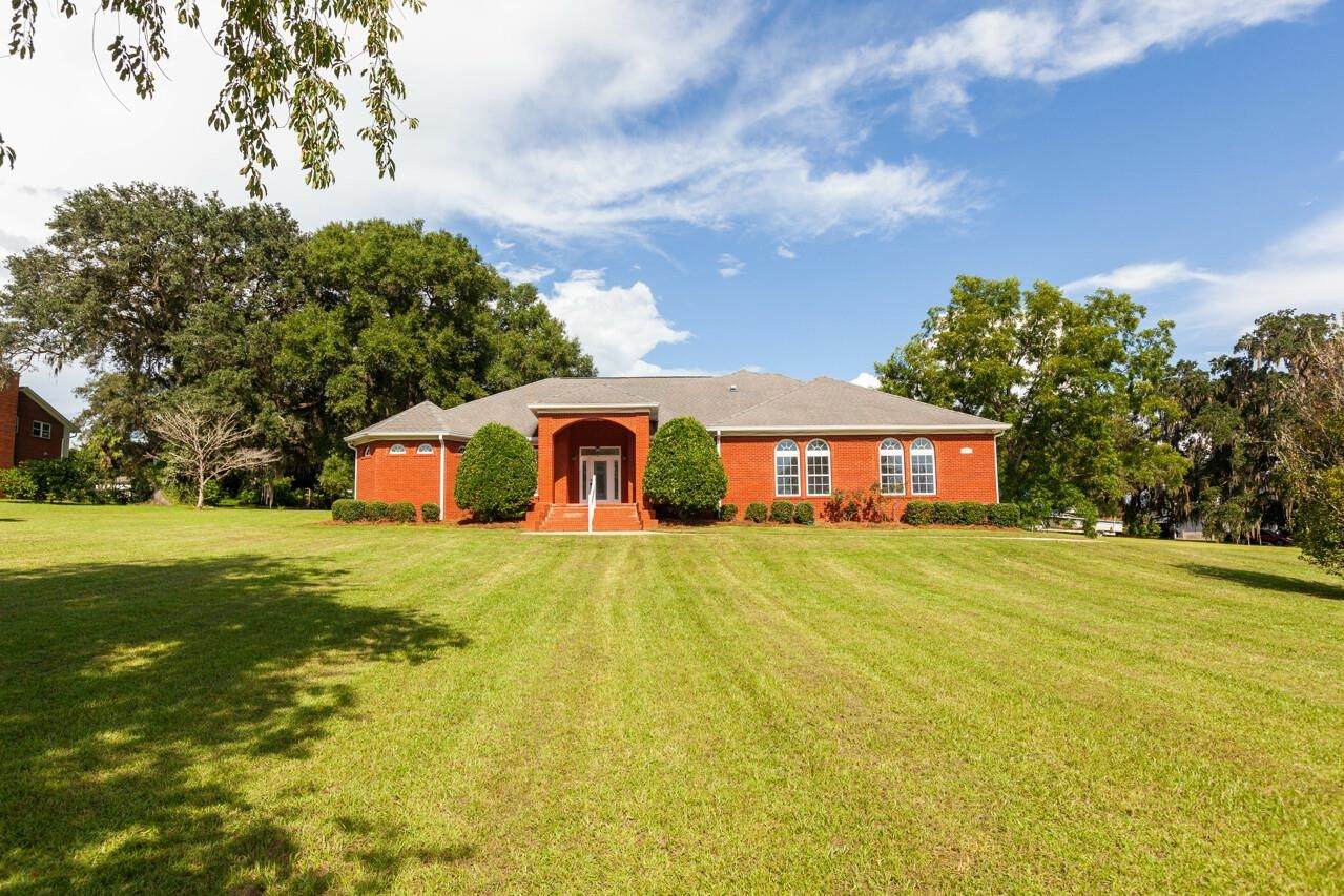 1823 Vineyard Way - Photo 1
