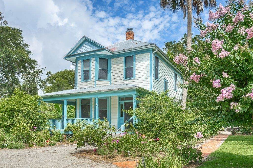 147 Avenue B - Photo 1
