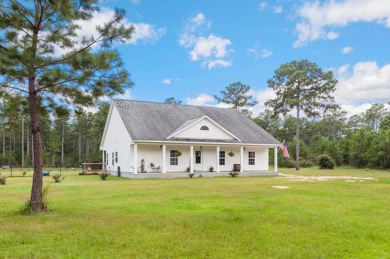 138 Winchester Lane - Photo 1