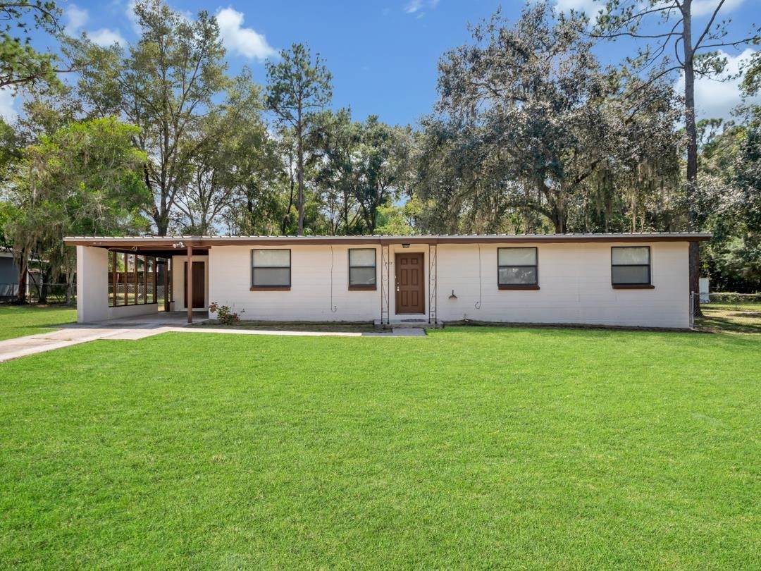 707 Veterans Drive - Photo 1