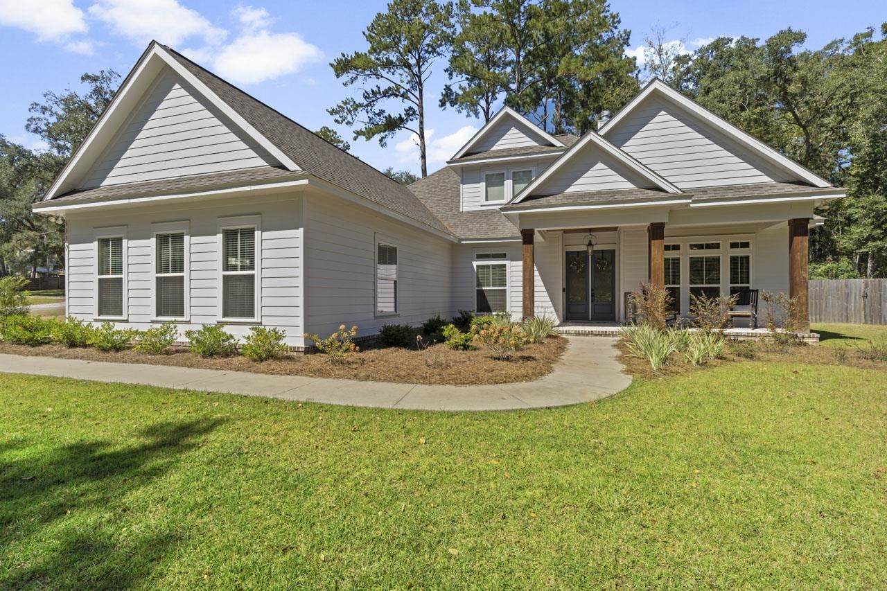 5037 Barfield Road - Photo 1