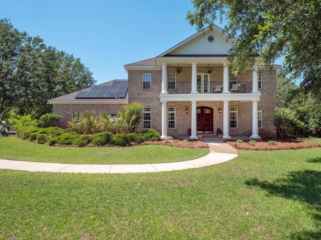 7101 Sleepy Hollow Circle - Photo 1