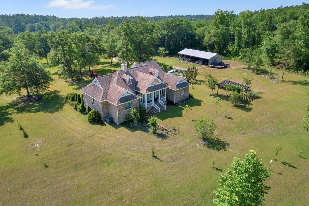 542 Reagan Road - Photo 1