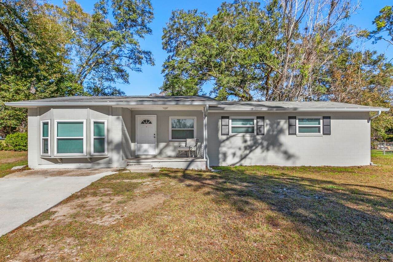 2612 Rippee Road - Photo 1