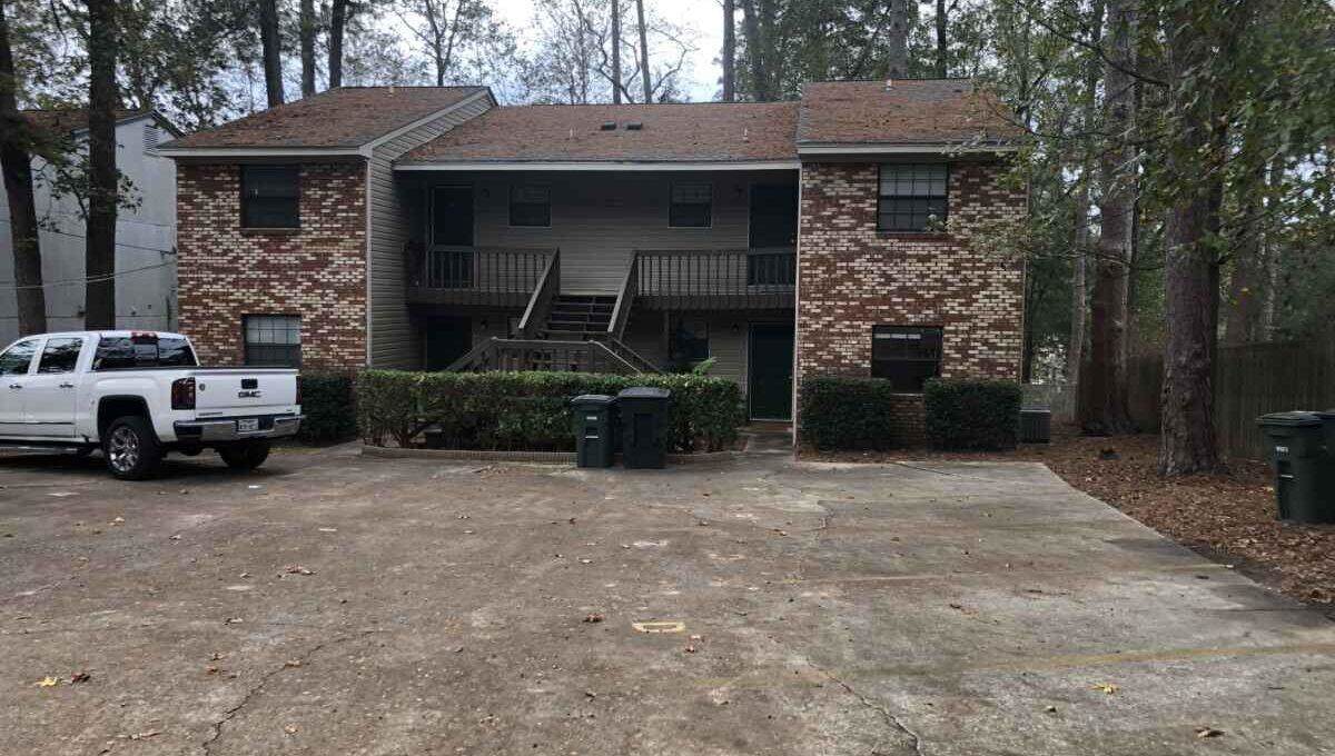2968 Woodrich Drive - Photo 1