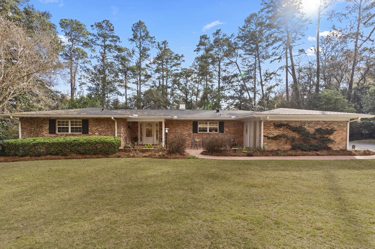 417 Plantation Road - Photo 1