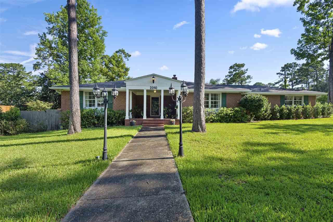 2010 Glennridge - Photo 1