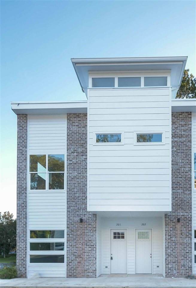 2170 Capital Circle - Photo 1