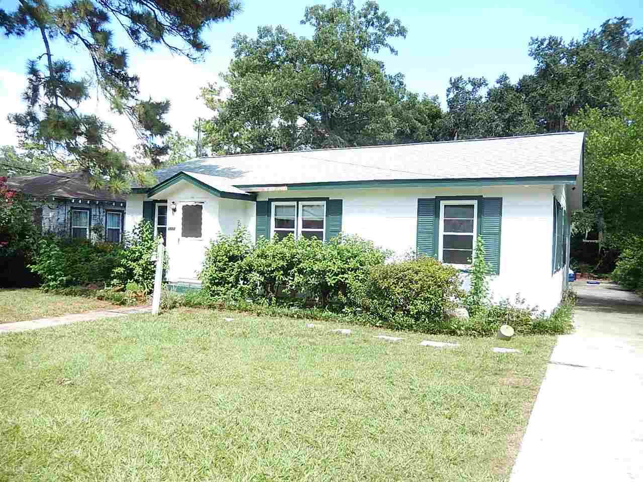 1553 Proctor Street - Photo 1