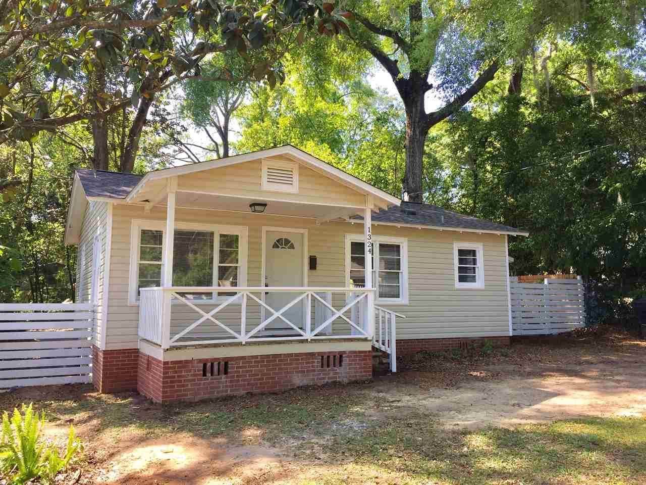 1324 Central Street - Photo 1