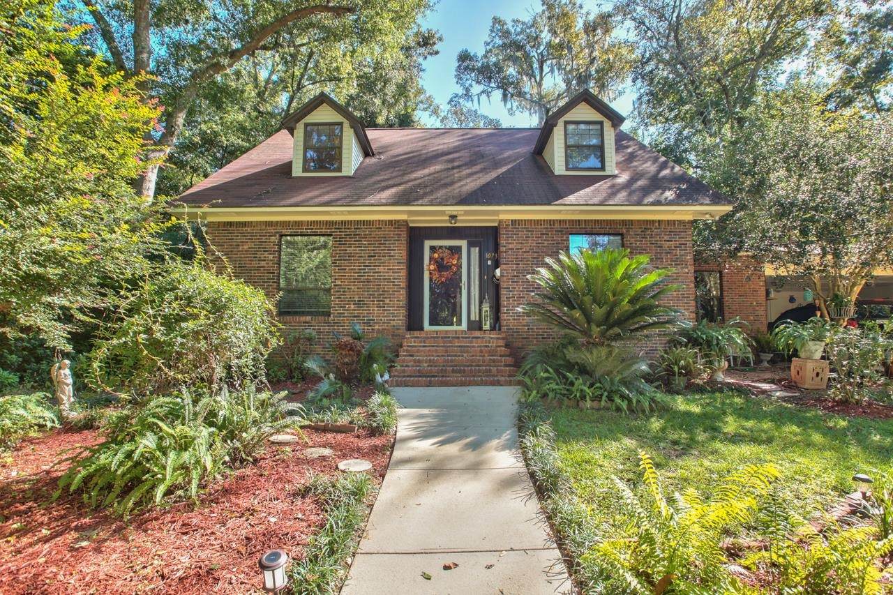 1073 Myers Park Drive - Photo 1