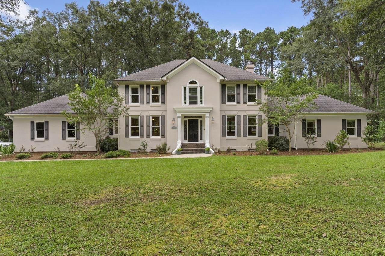 192 Rosehill Drive - Photo 1