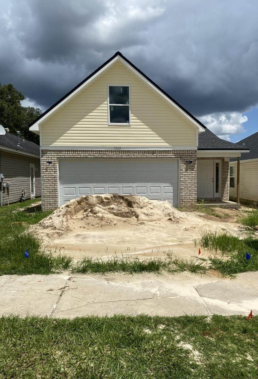 1069 Lacey Lane - Photo 1