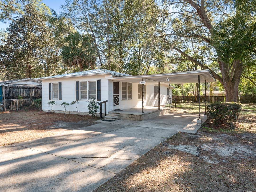315 Gaile Avenue - Photo 1
