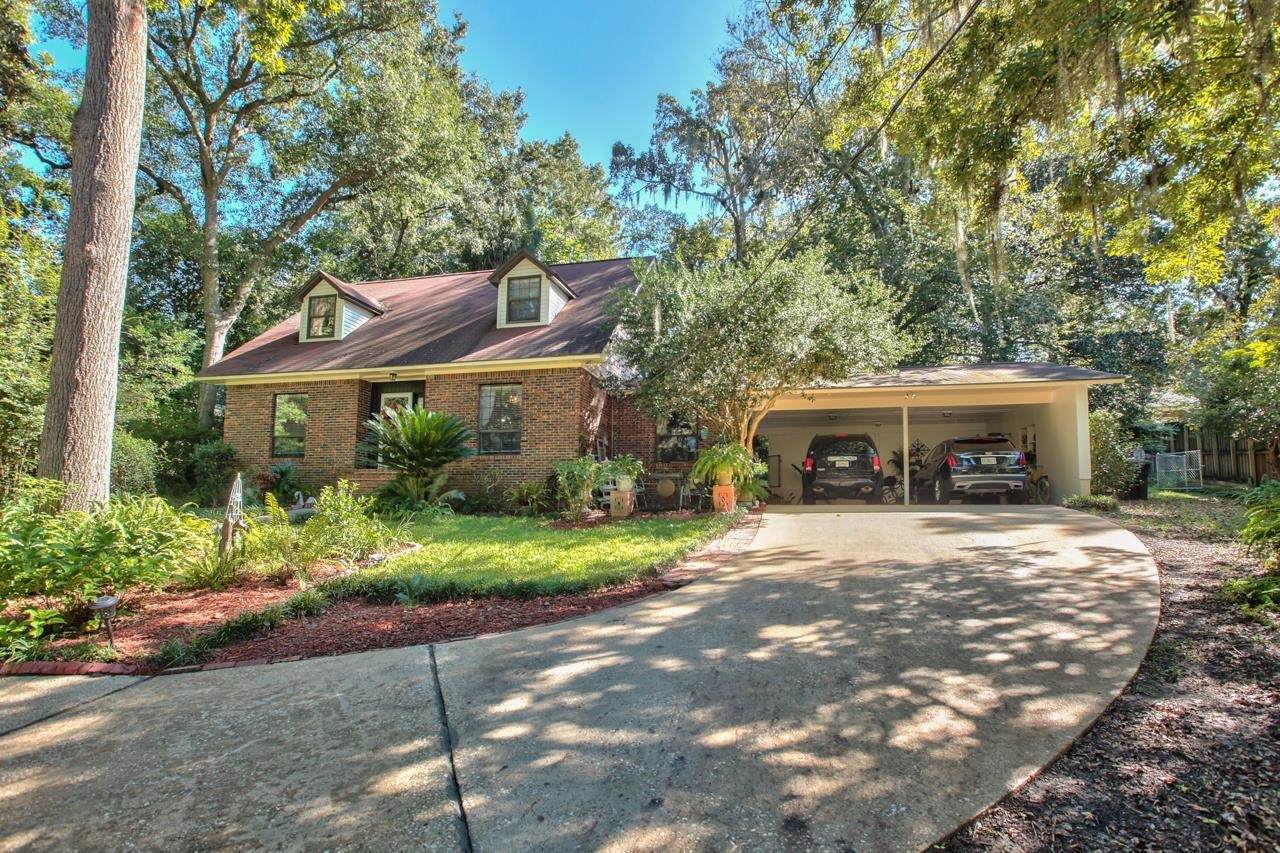 1073 Myers Park Drive - Photo 1