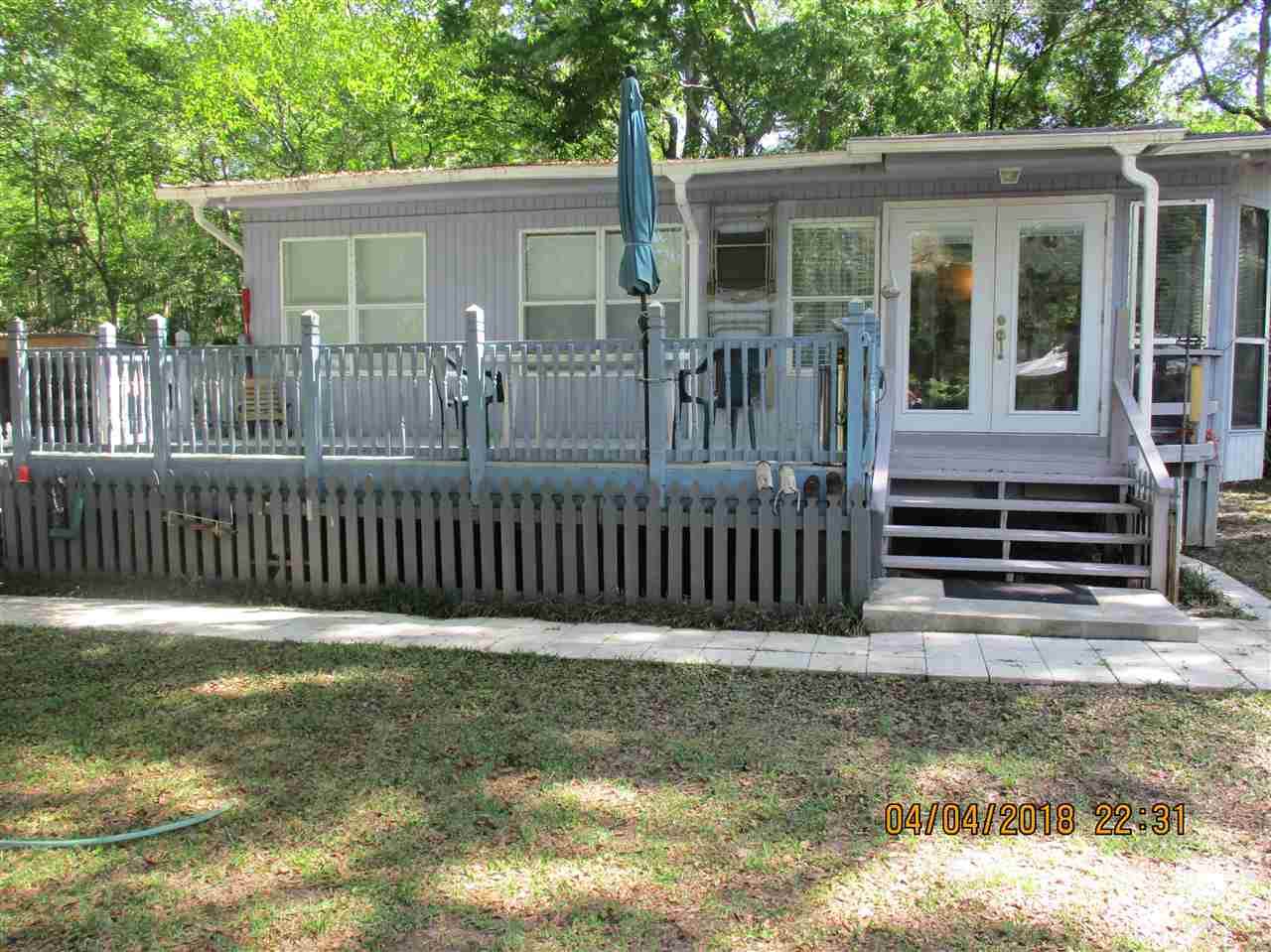 1944 River Road - Photo 1