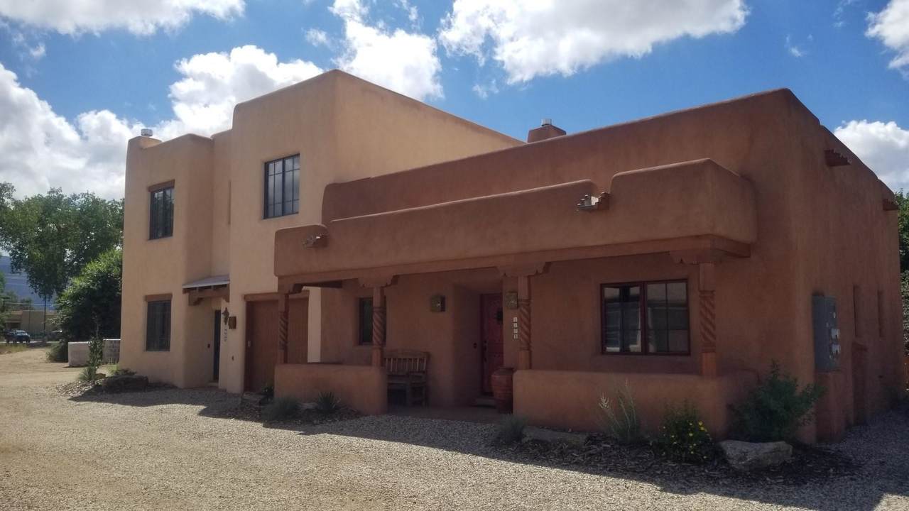 416A Apache Street - Photo 1