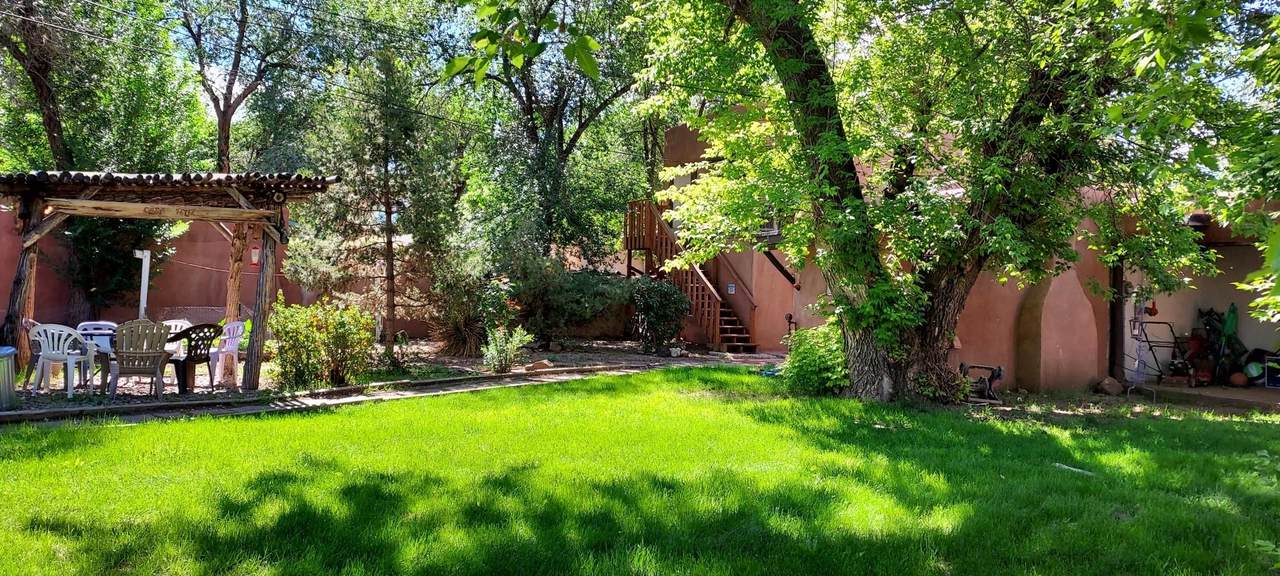 137 Bent Street - Photo 1