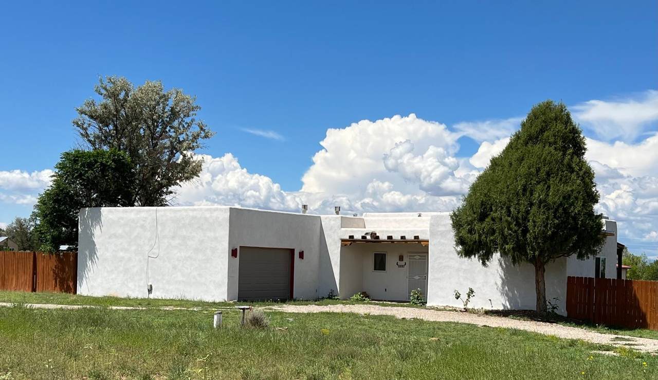 233 Calle Vista - Photo 1