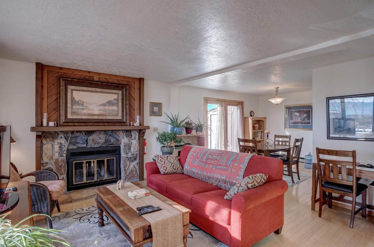 4 Reynolds Road - Photo 1