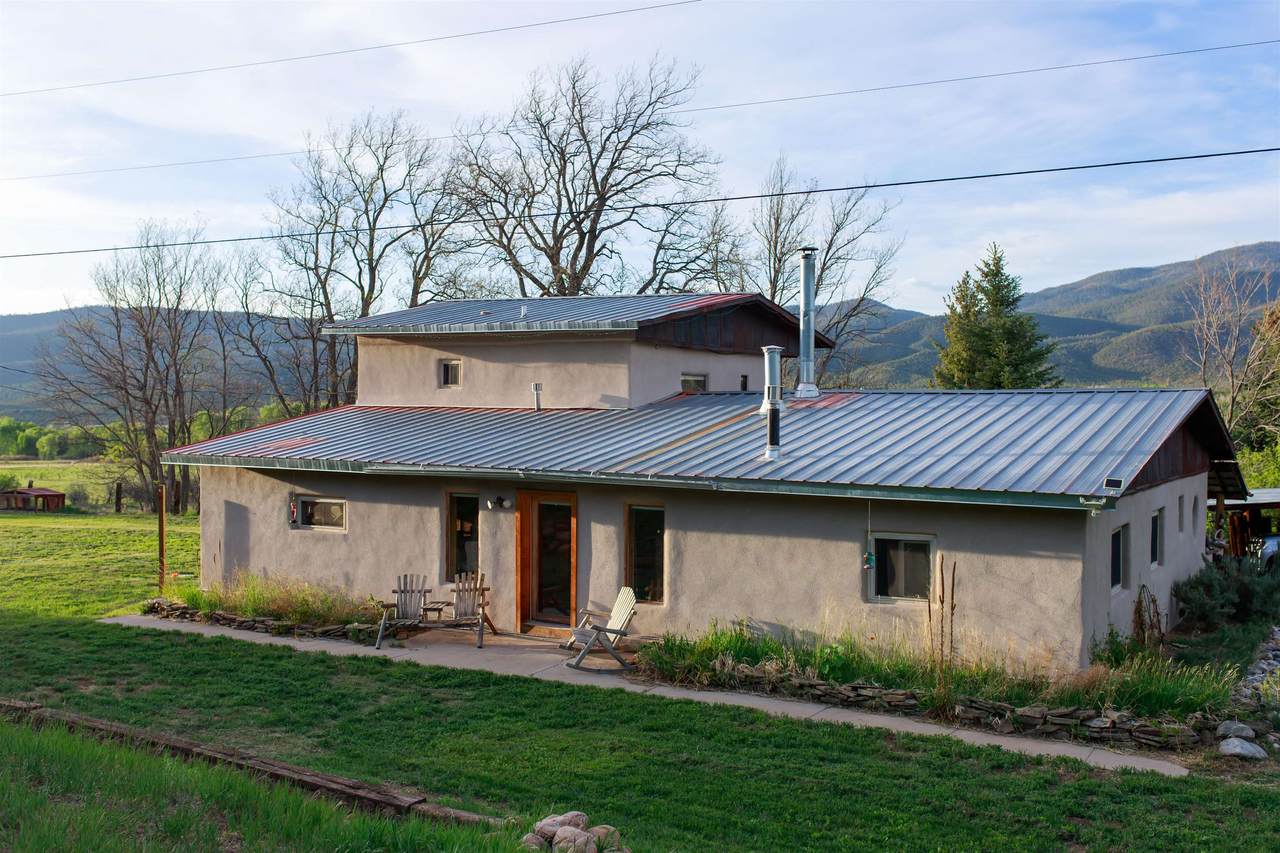 42 Roybal Road - Photo 1