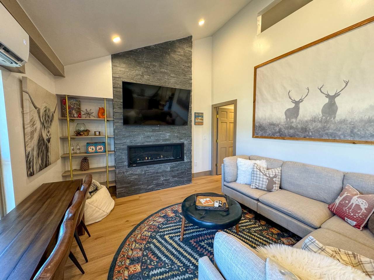 3465 Mountain View Blvd 13B - Photo 1