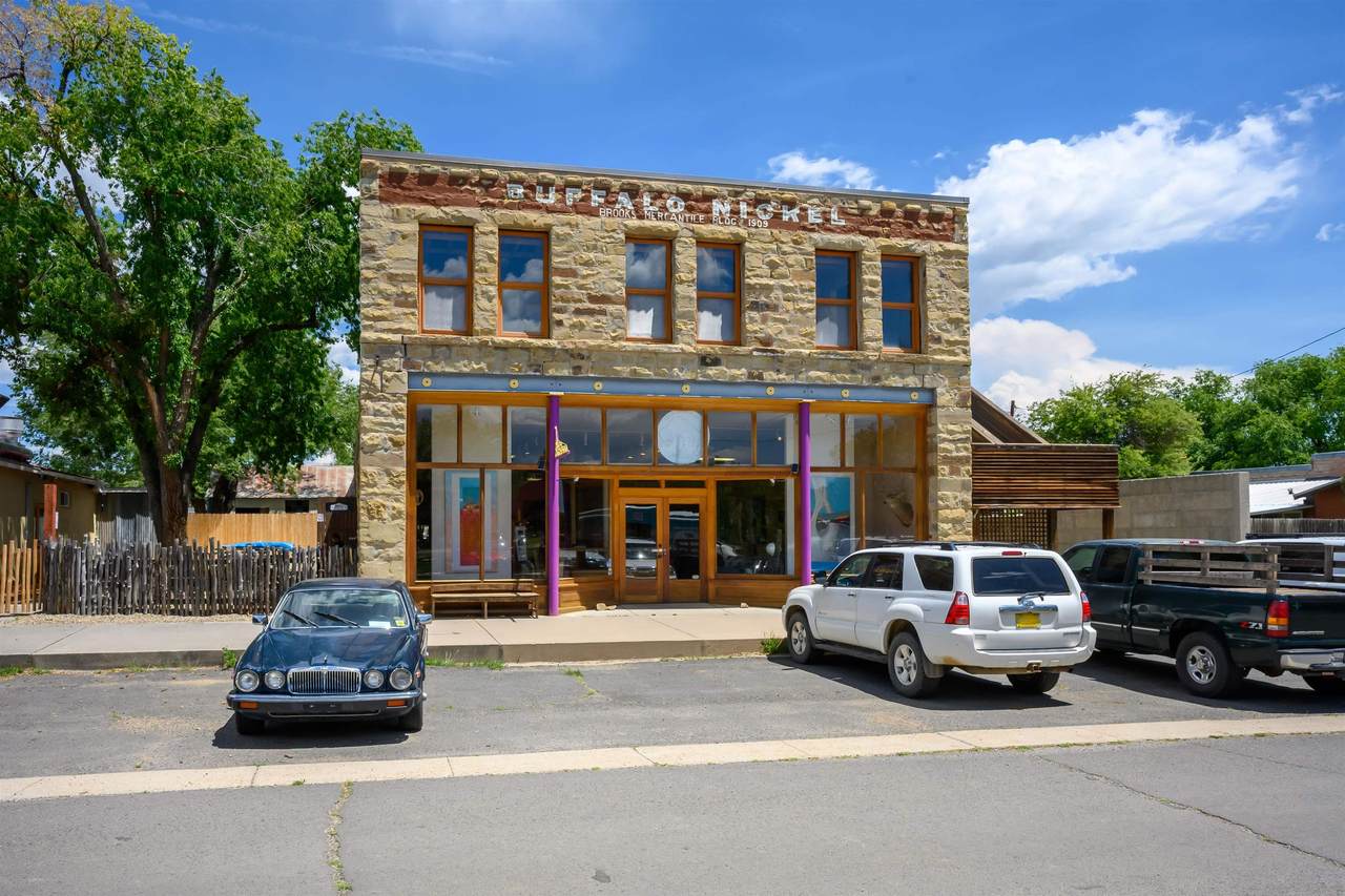 321 9th Street - Photo 1