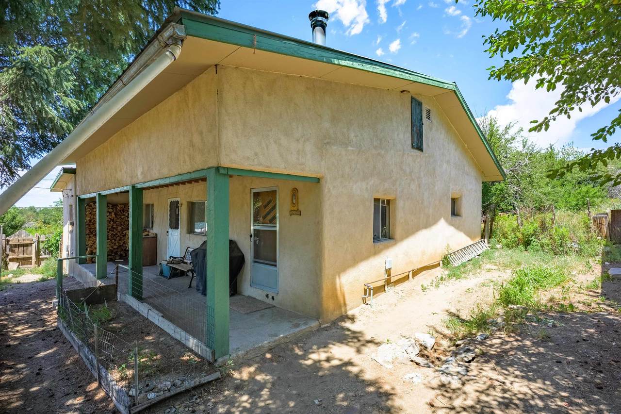 15 Estafeta Road - Photo 1