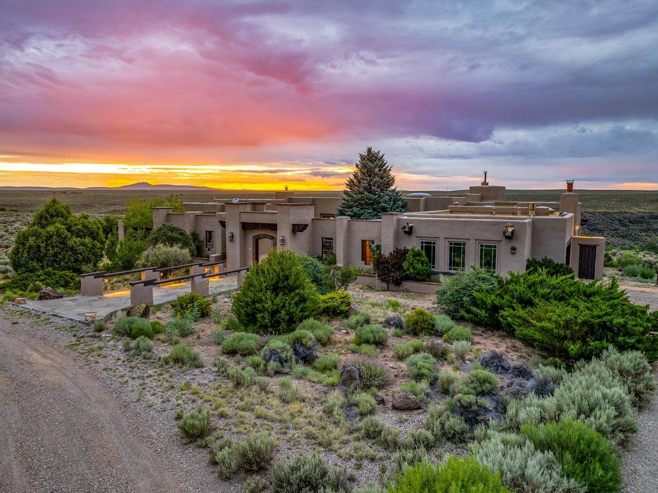 89 Riverbend Road - Photo 1