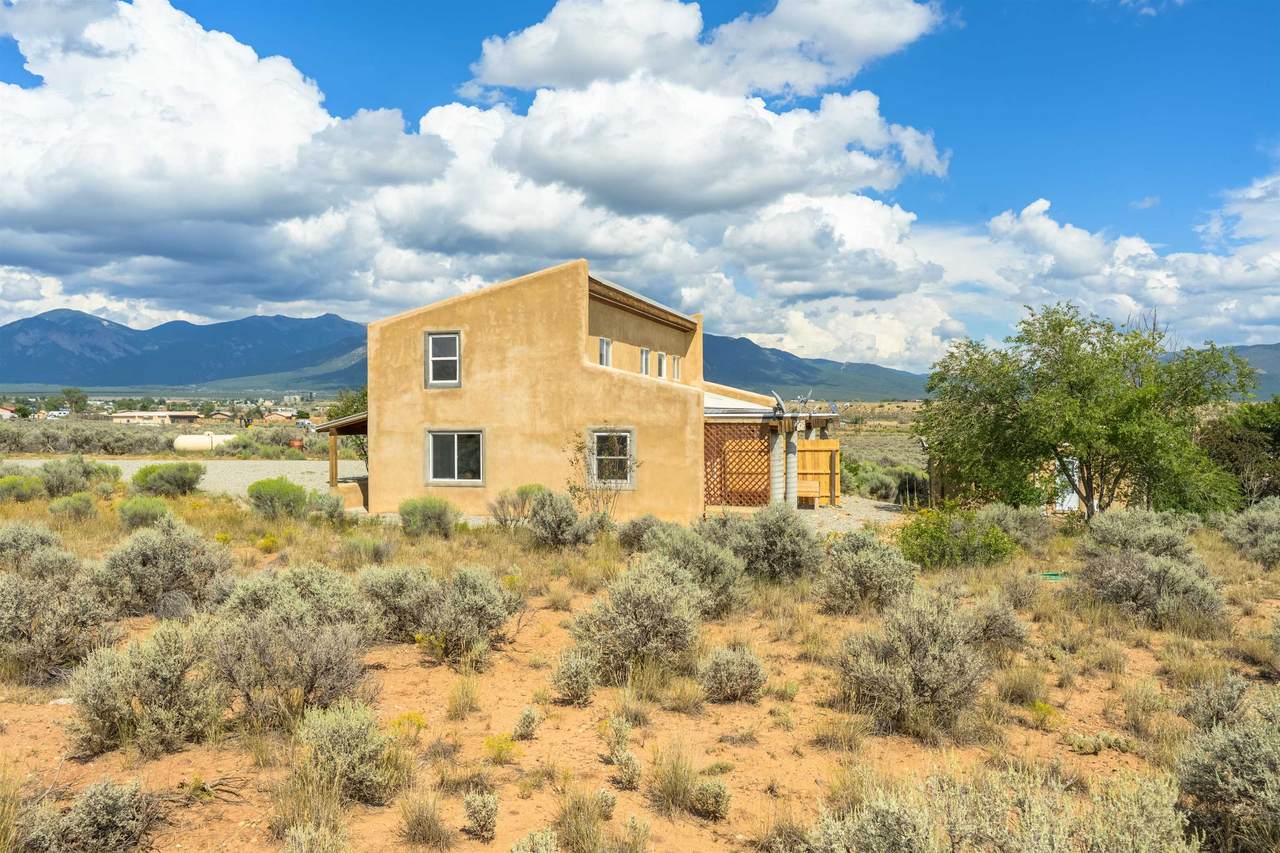 18 Avalos Road - Photo 1