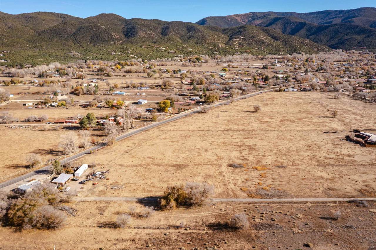 520 Kit Carson Rd - Photo 1