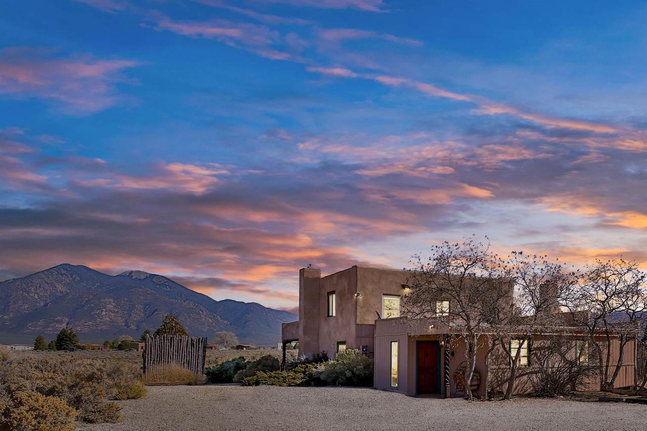 1525 Whitewater - Photo 1