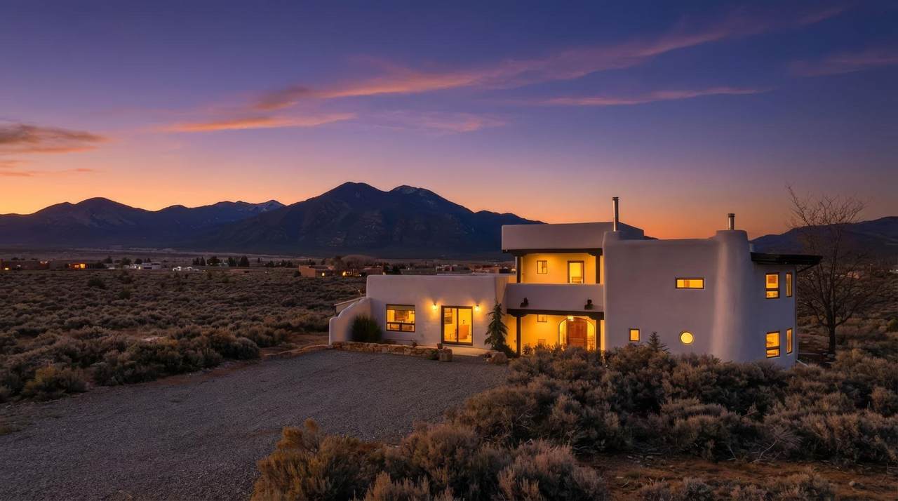 1447 Mesa Vista Road - Photo 1