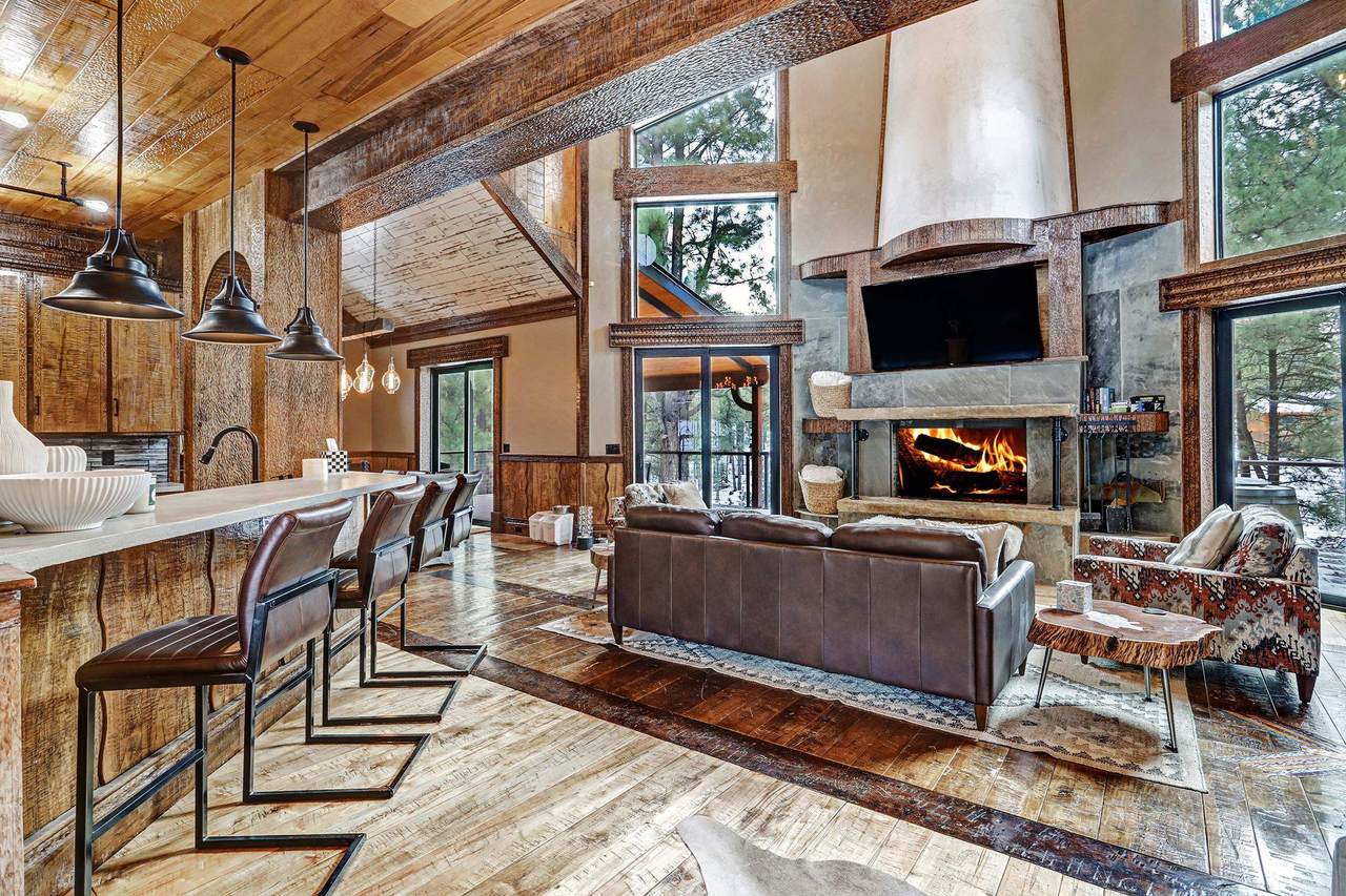 58 Colonial Trail - Photo 1