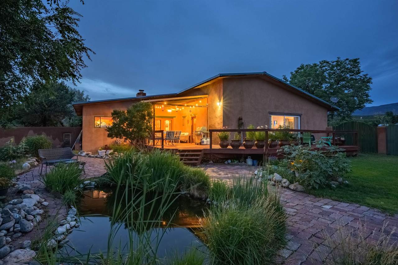 42A Arroyo Hondo Seco Road - Photo 1