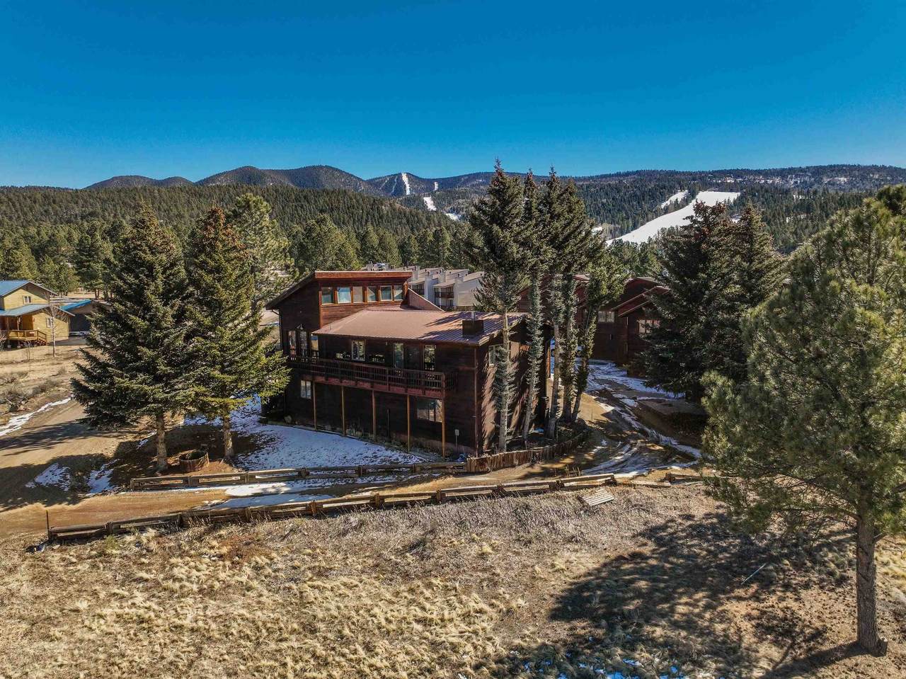 13 Arapaho Ln - Photo 1