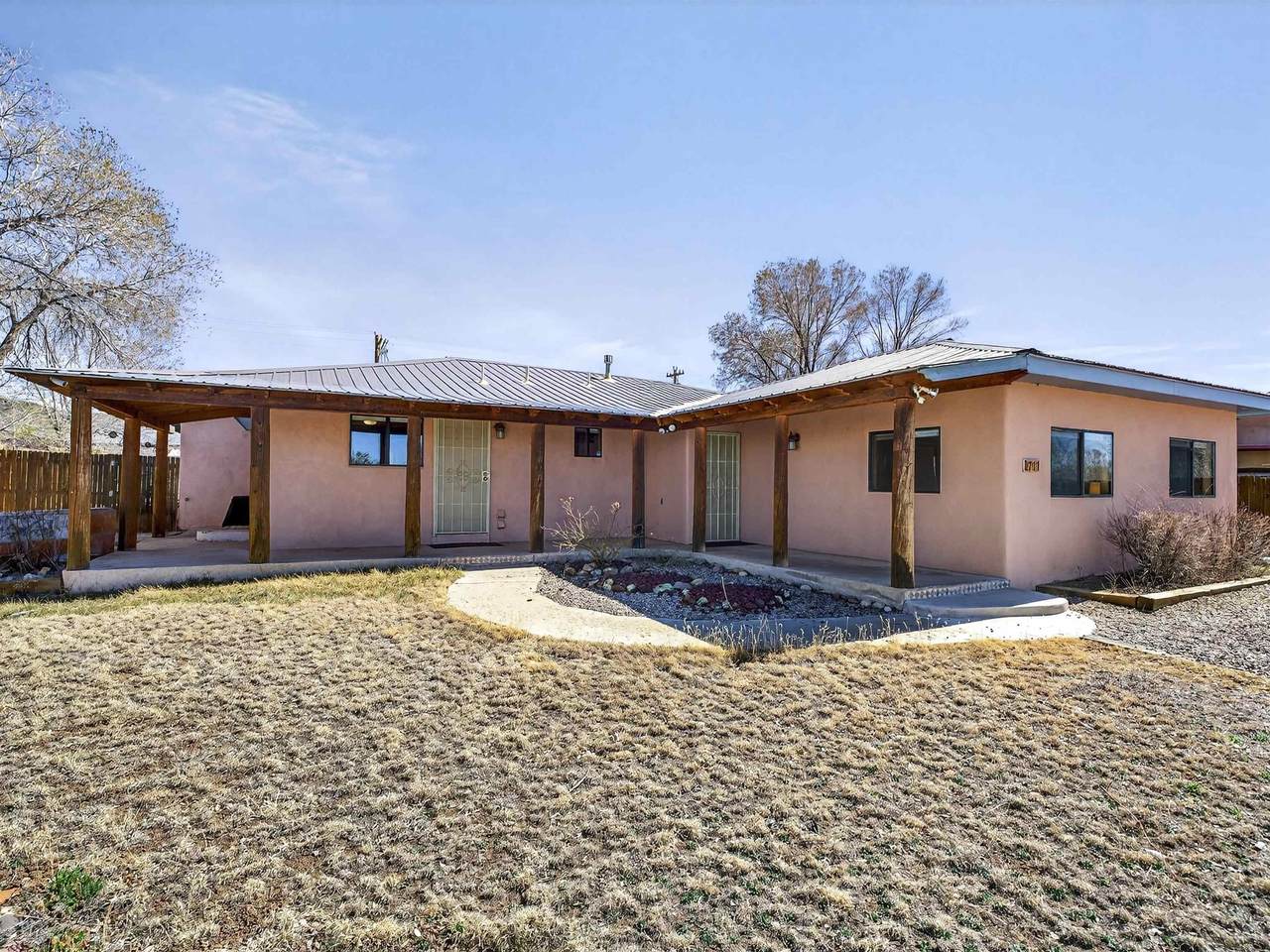 711 Cavalry Court - Photo 1