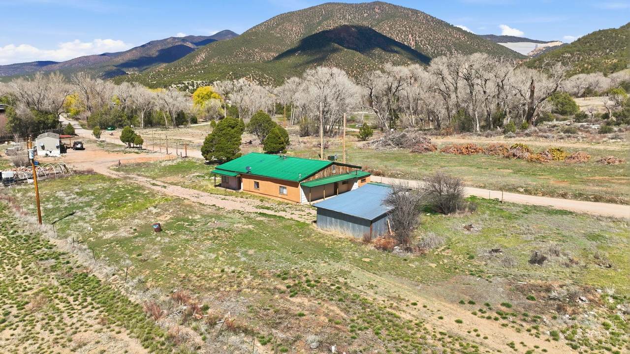 18 South Kiowa - Photo 1