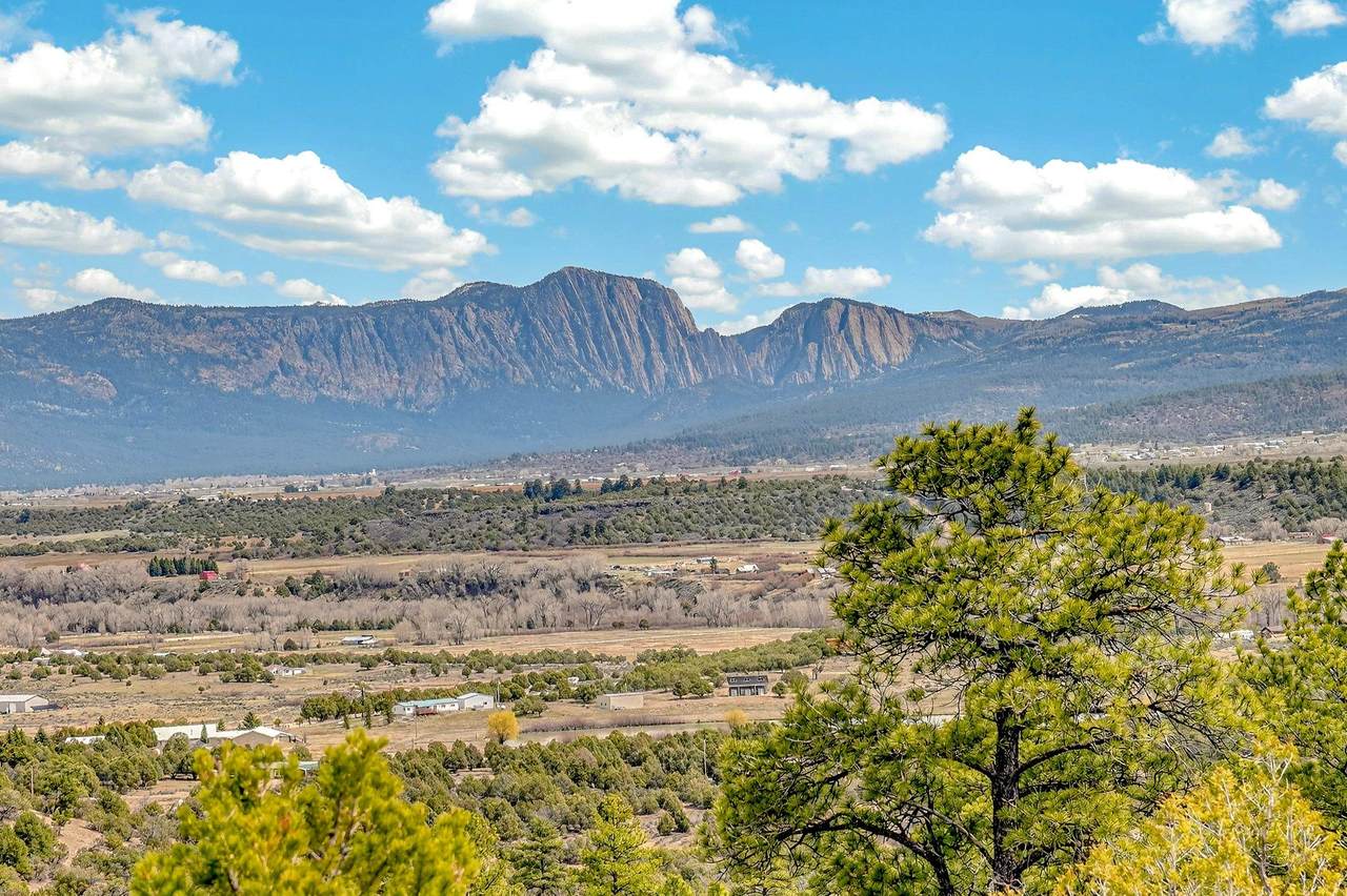 https://bt-photos.global.ssl.fastly.net/taos/1280_boomver_1_114847-2.jpg