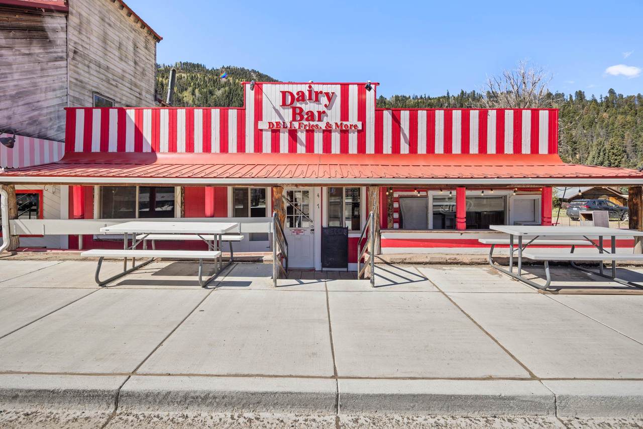 417 Main Street - Photo 1