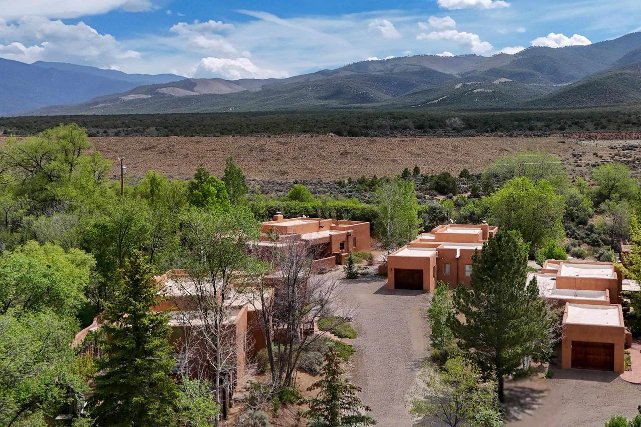 https://bt-photos.global.ssl.fastly.net/taos/1280_boomver_1_115041-2.jpg