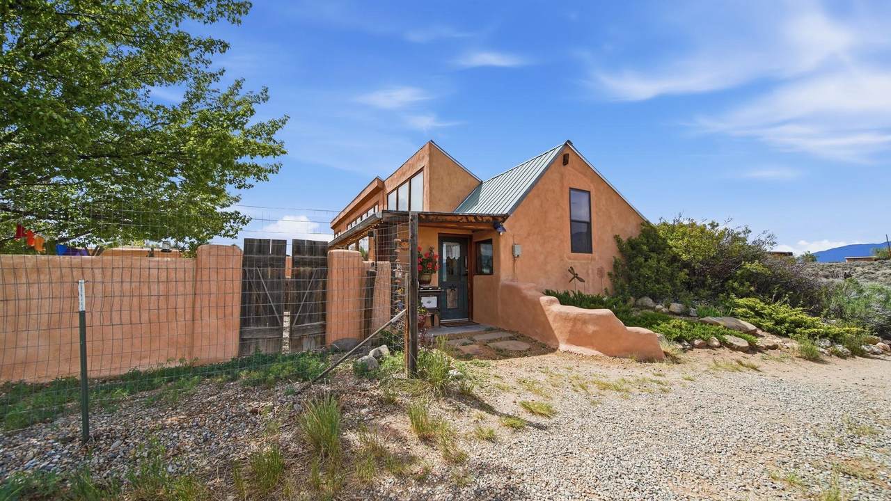1218 Conejo Road - Photo 1