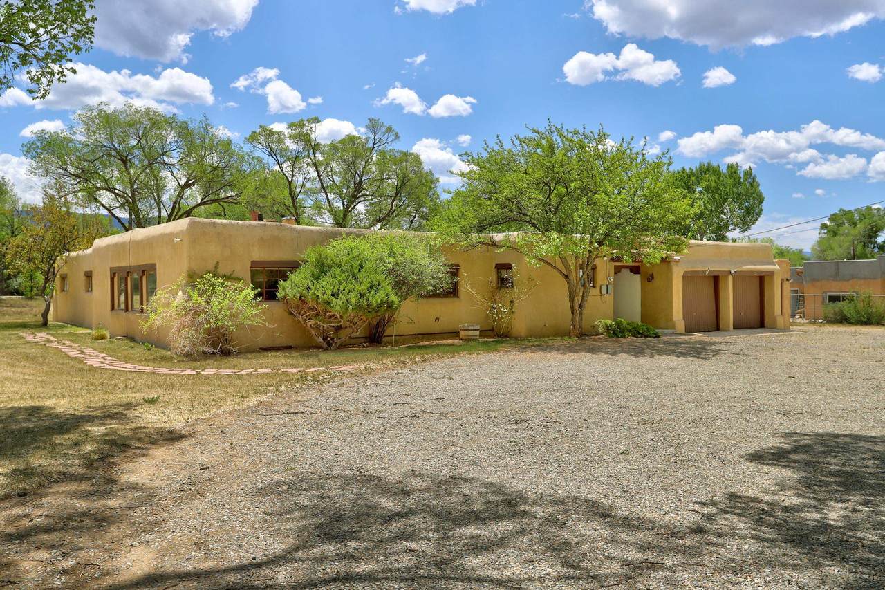 315 Theodora Street - Photo 1