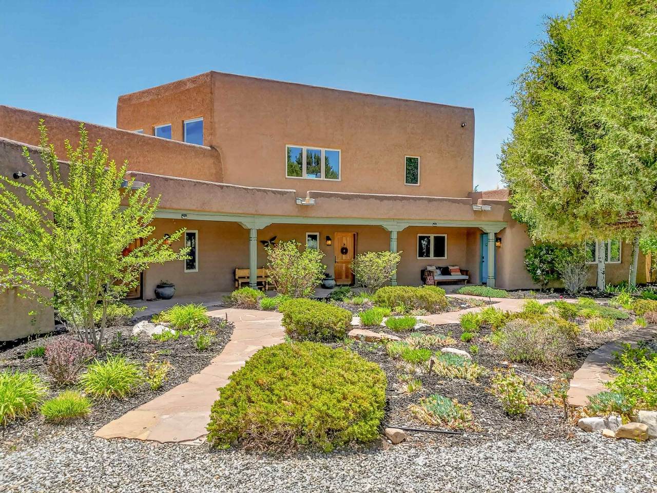 36 Mariposa Rd - Photo 1