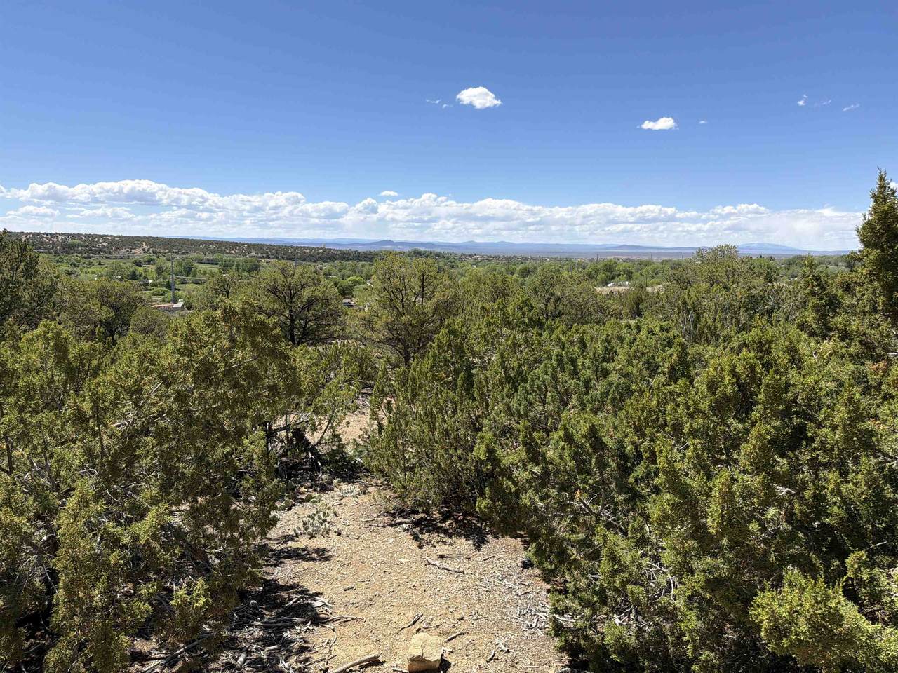 https://bt-photos.global.ssl.fastly.net/taos/1280_boomver_1_115137-2.jpg
