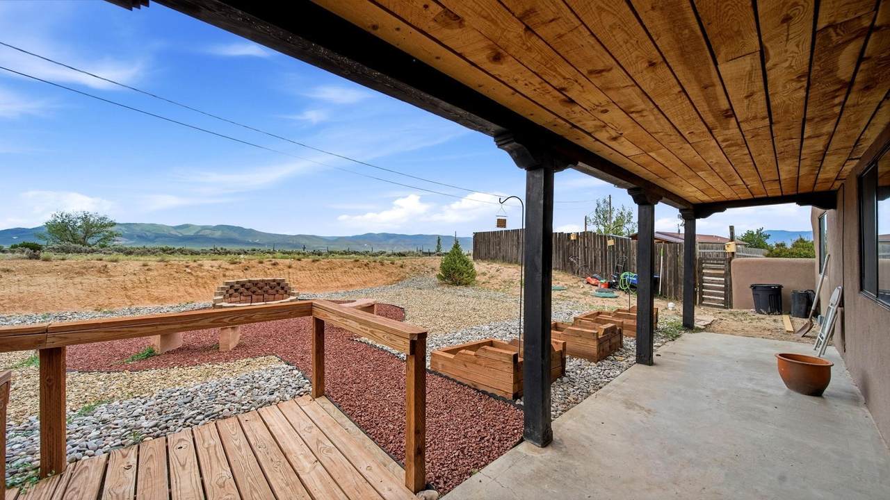 https://bt-photos.global.ssl.fastly.net/taos/1280_boomver_1_115147-2.jpg