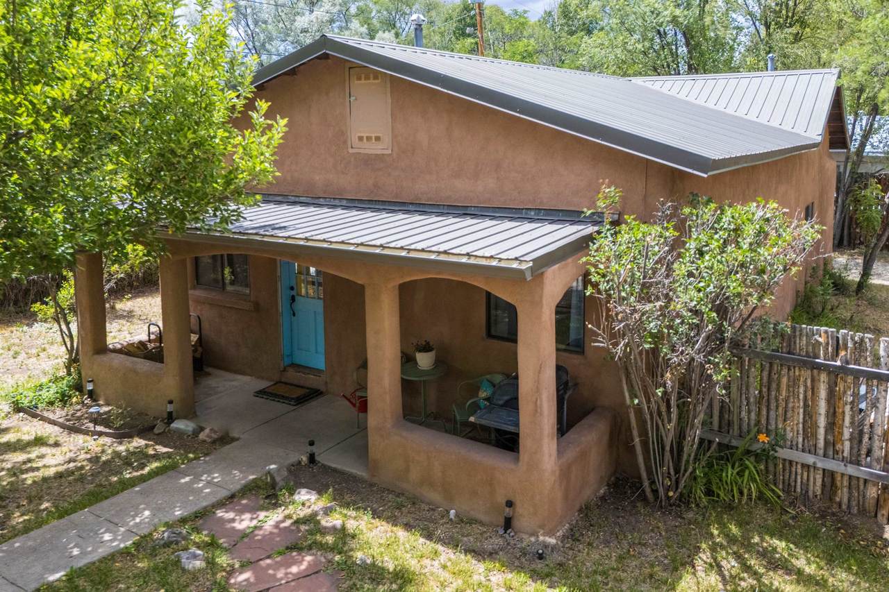 433 Martinez - Photo 1