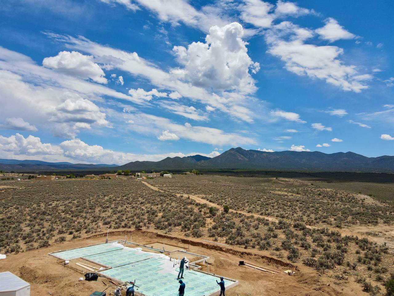 https://bt-photos.global.ssl.fastly.net/taos/1280_boomver_1_115375-2.jpg